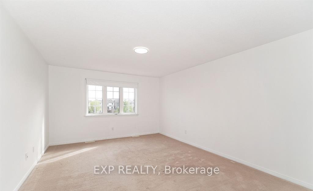 Photo 26 of 126 Akerson Road, Ottawa, Kanata - Emerald Meadows/Trailwest — HOMEH