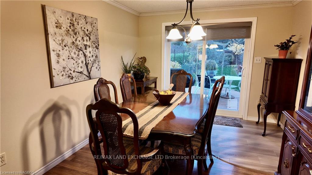 Photo 10 of 355 Penetangore Row, Kincardine — HOMEH