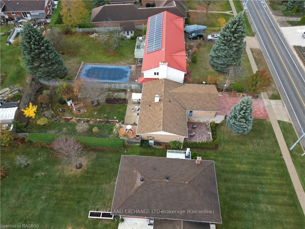 Photo 23 of 355 Penetangore Row, Kincardine — HOMEH