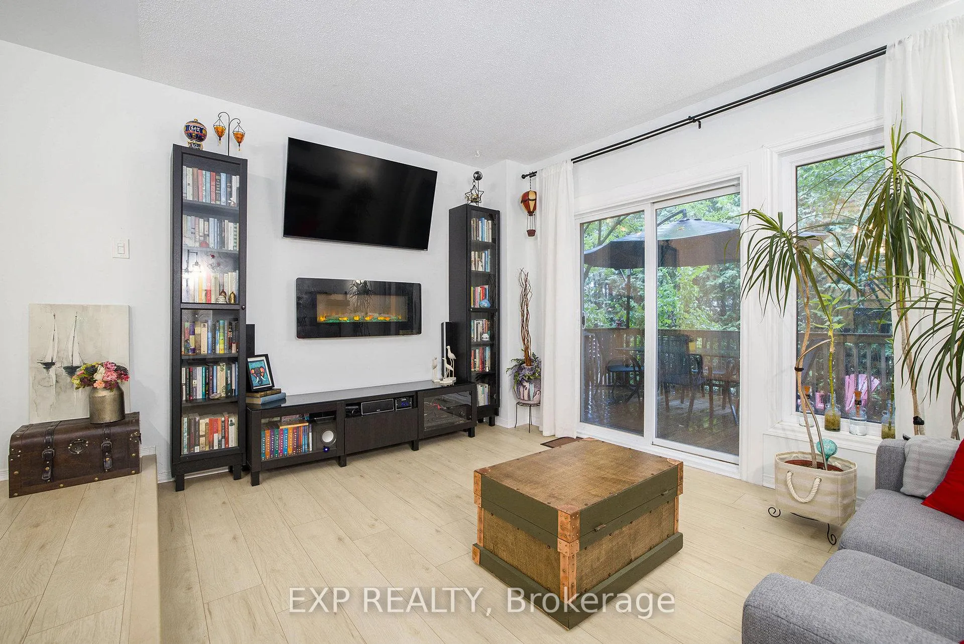 Photo 9 of 433 Pickford Drive, Ottawa, Kanata - Katimavik — HOMEH