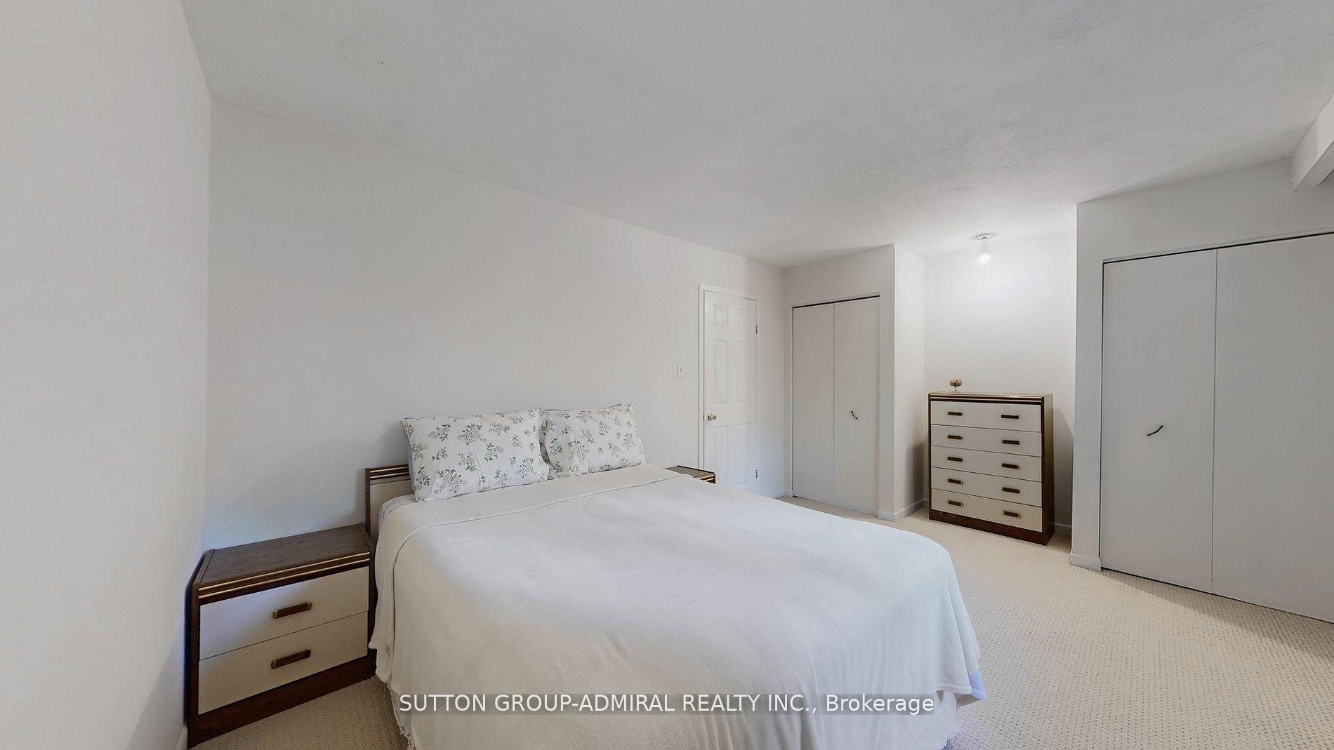 Photo 25 of 62 Shieldmark Crescent, Markham, Royal Orchard — HOMEH