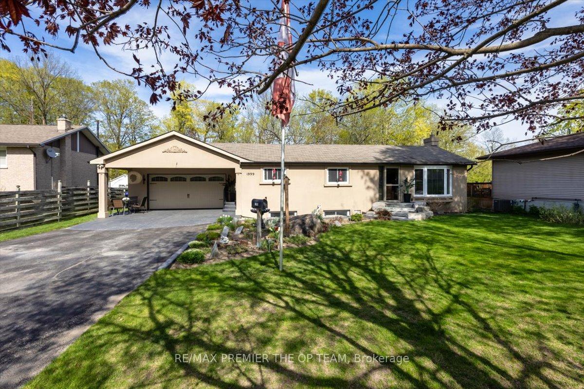 Photo 2 of 1999 Mountbatten Avenue, Innisfil, Alcona — HOMEH