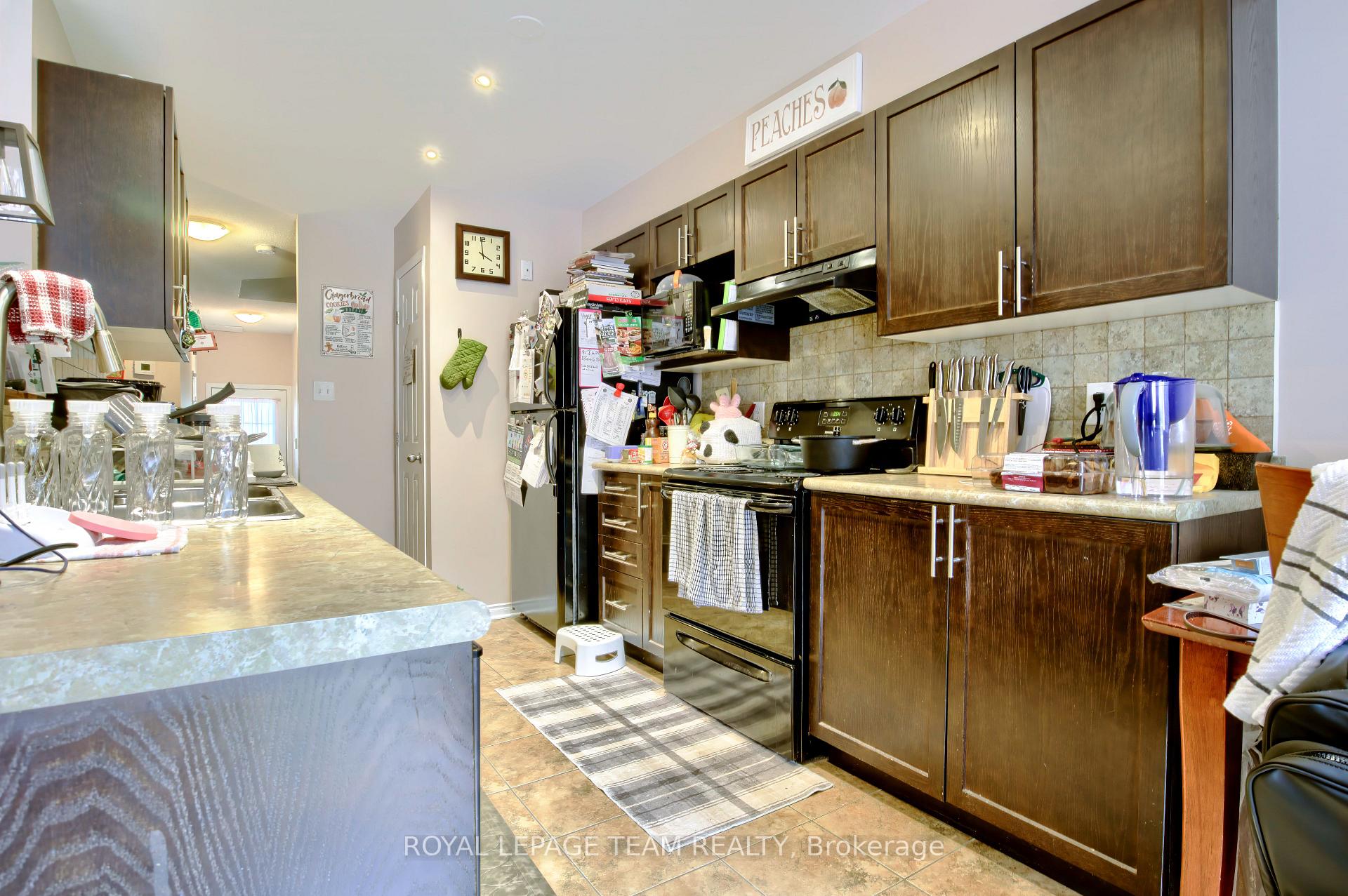 Photo 5 of 169 Romina Street, Ottawa, Kanata - Emerald Meadows/Trailwest — HOMEH
