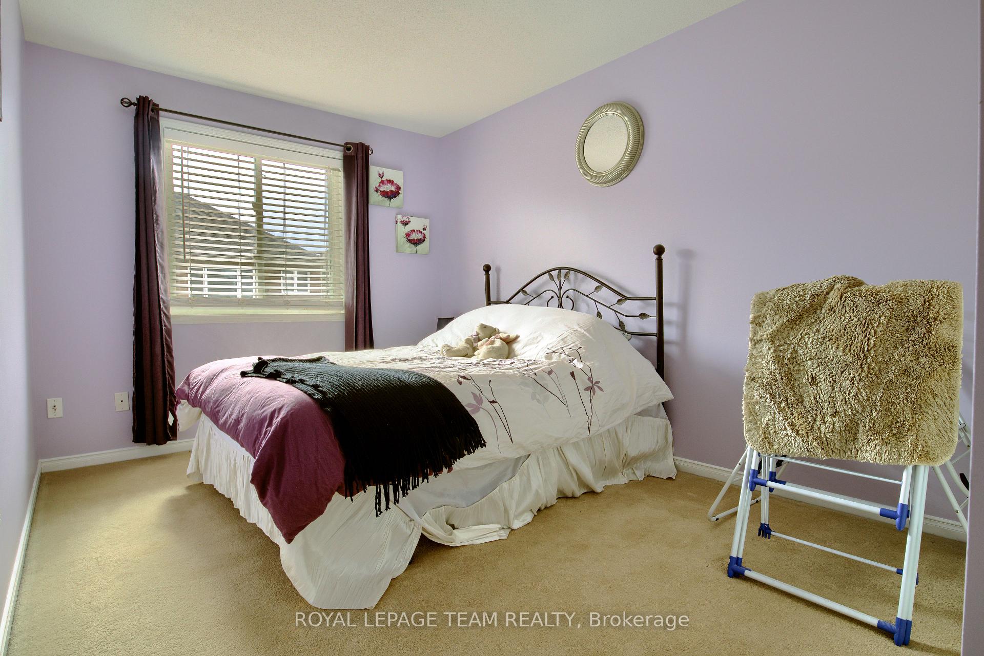 Photo 10 of 169 Romina Street, Ottawa, Kanata - Emerald Meadows/Trailwest — HOMEH
