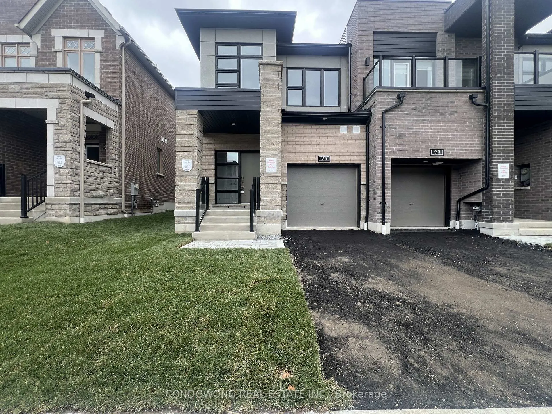 Photo 1 of 25 Freeman Williams Street, Markham, Angus Glen — HOMEH