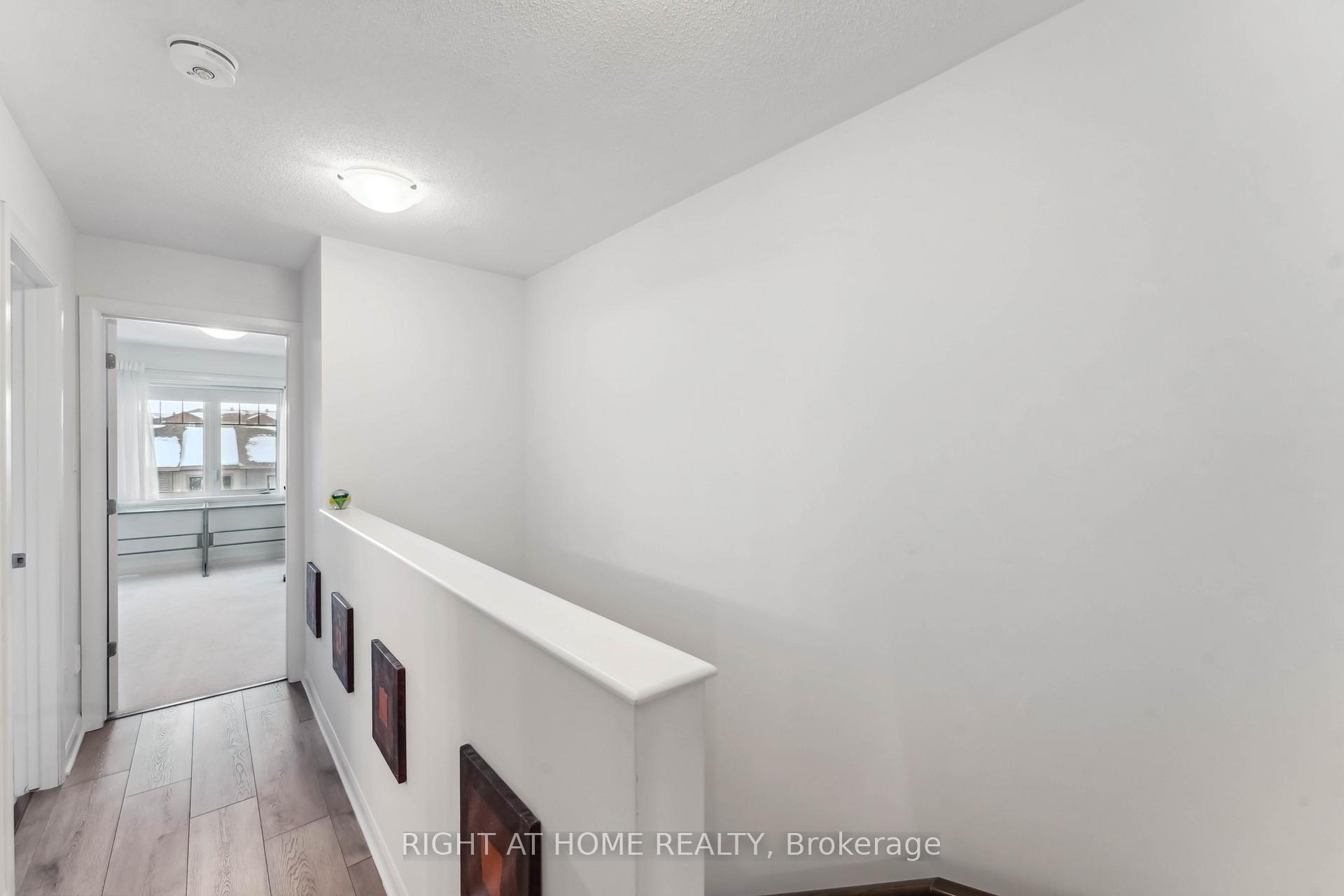 Photo 19 of 167 Attwell Private, Ottawa, Kanata - Morgan's Grant/South March — HOMEH