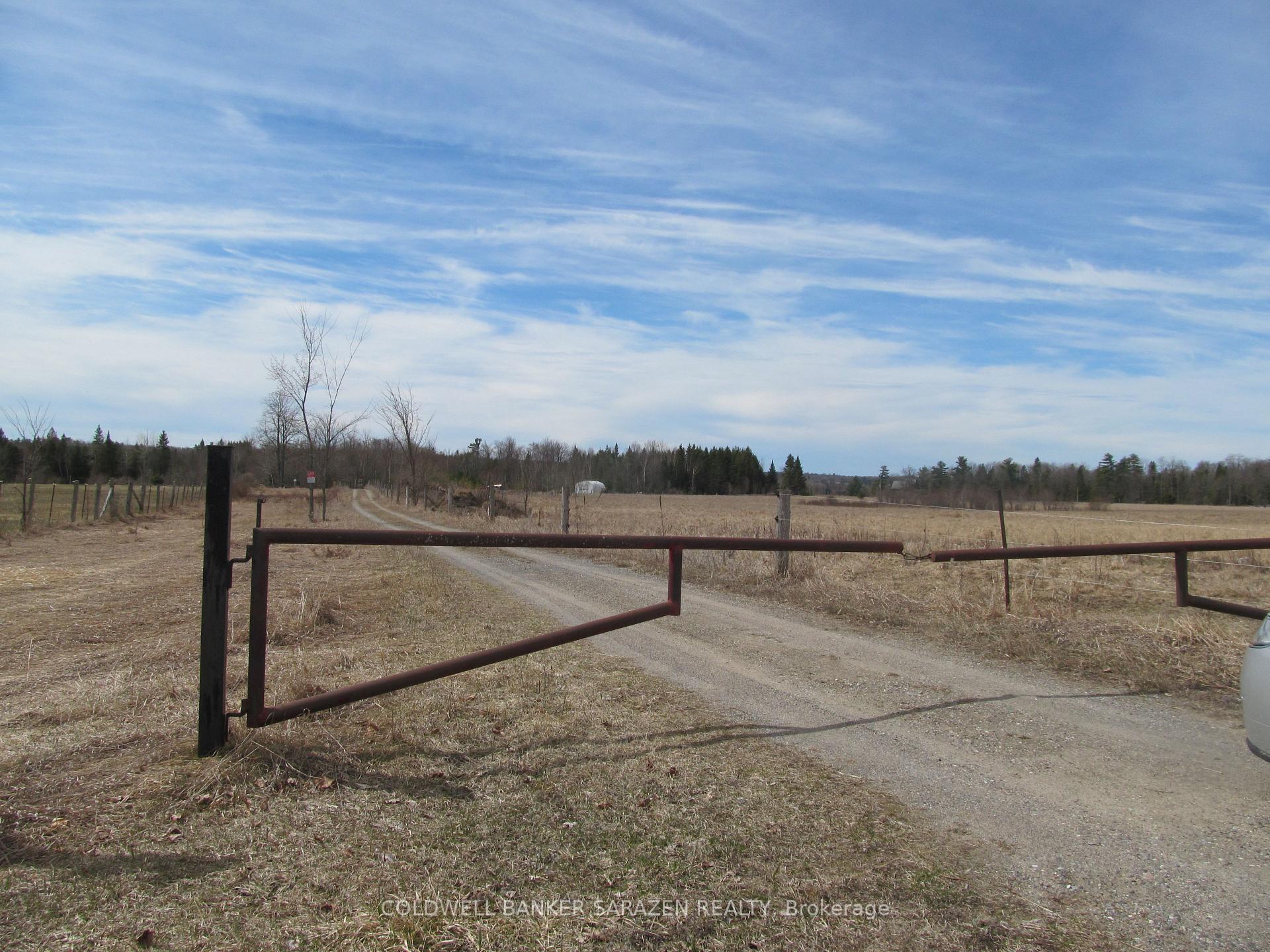 Photo 1 of 549 Kippen Road, McNab/Braeside, Mcnab/Braeside Twps — HOMEH