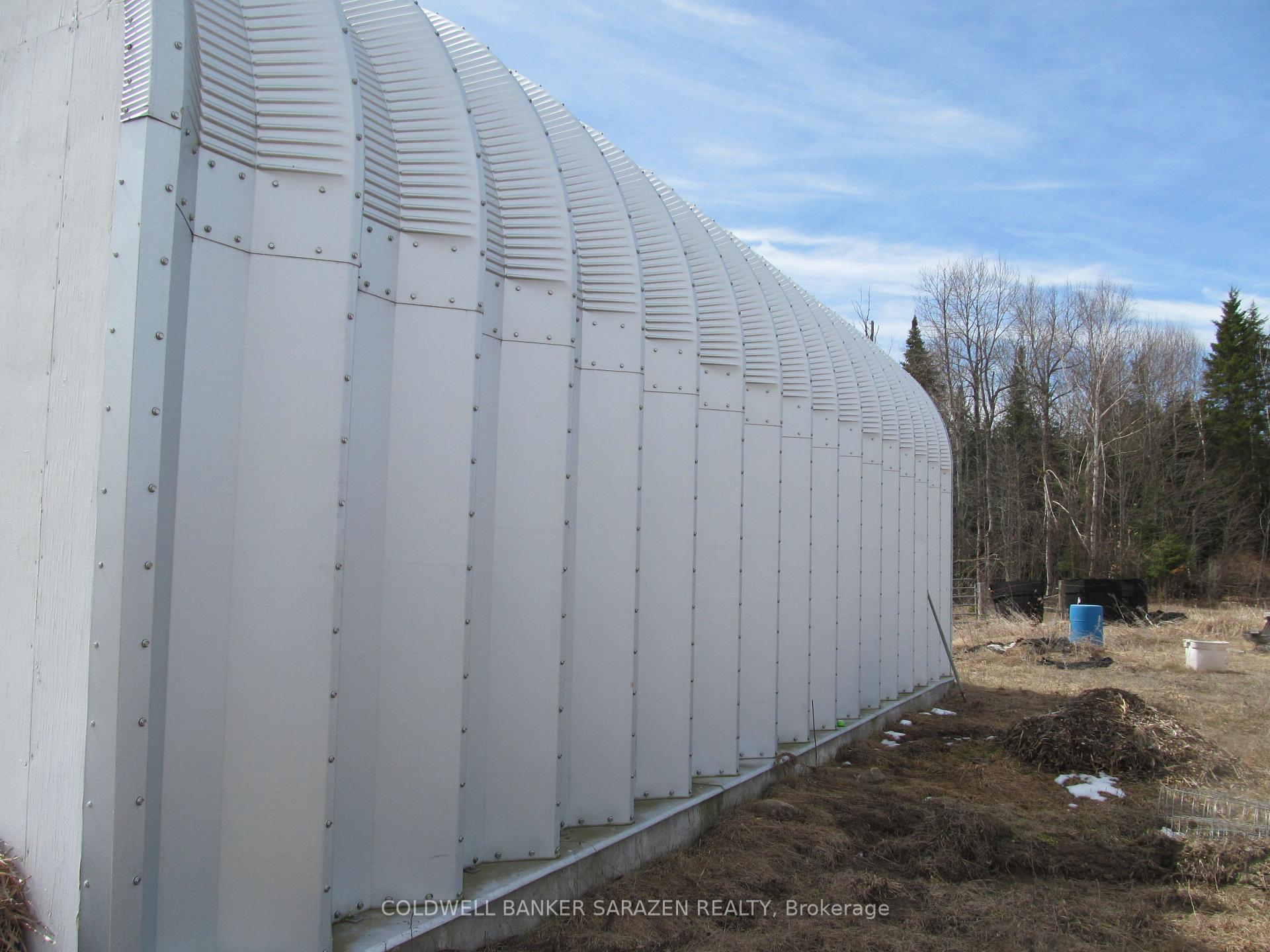 Photo 4 of 549 Kippen Road, McNab/Braeside, Mcnab/Braeside Twps — HOMEH