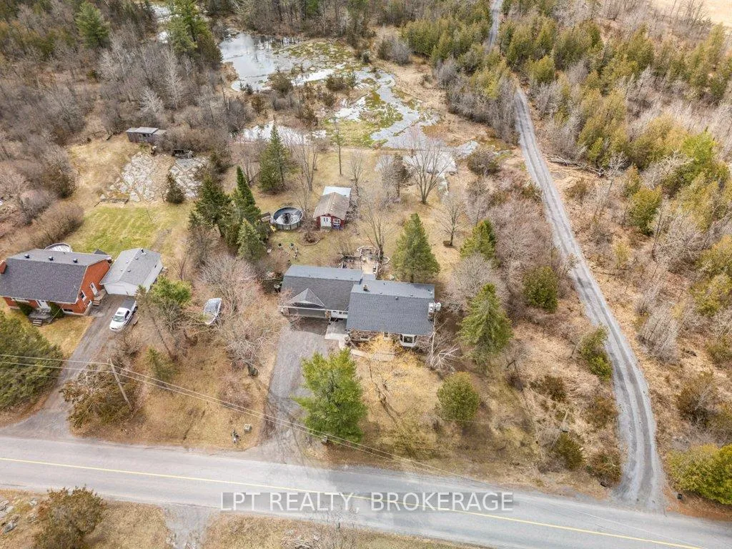 Photo 2 of 3939 Howes Road, Kingston, City North of 401 — HOMEH