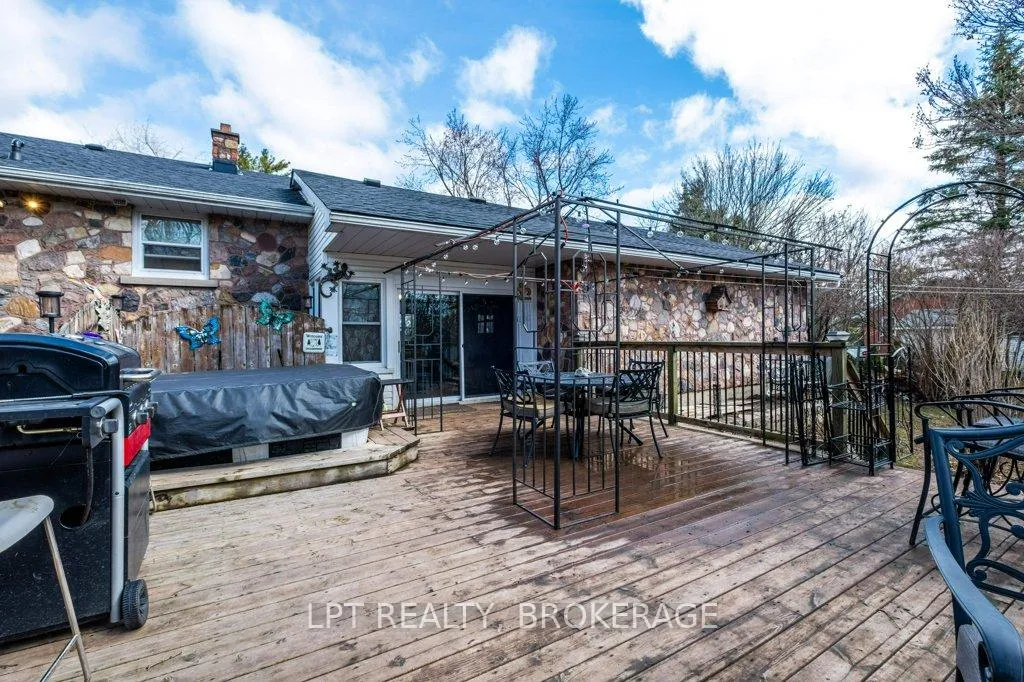 Photo 25 of 3939 Howes Road, Kingston, City North of 401 — HOMEH