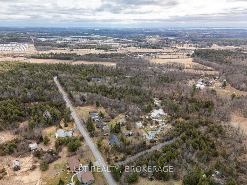 Photo 34 of 3939 Howes Road, Kingston, City North of 401 — HOMEH