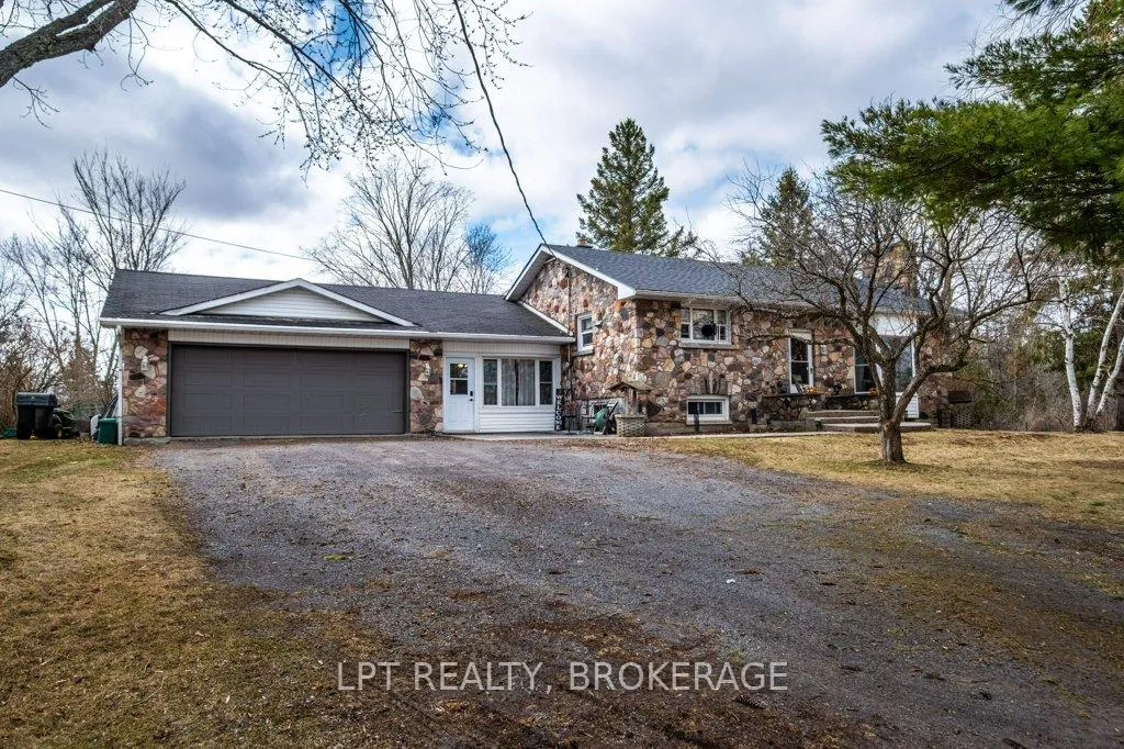 Photo 39 of 3939 Howes Road, Kingston, City North of 401 — HOMEH