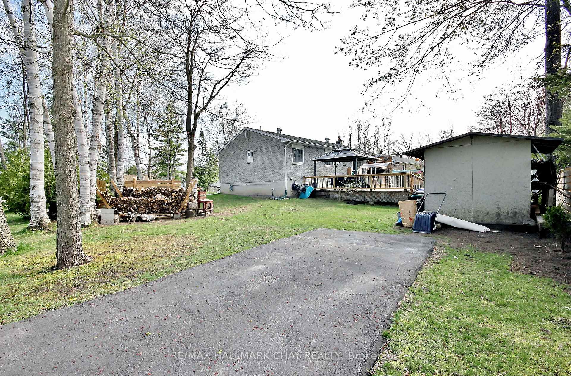 Photo 5 of 700 James Street, Innisfil, Alcona — HOMEH