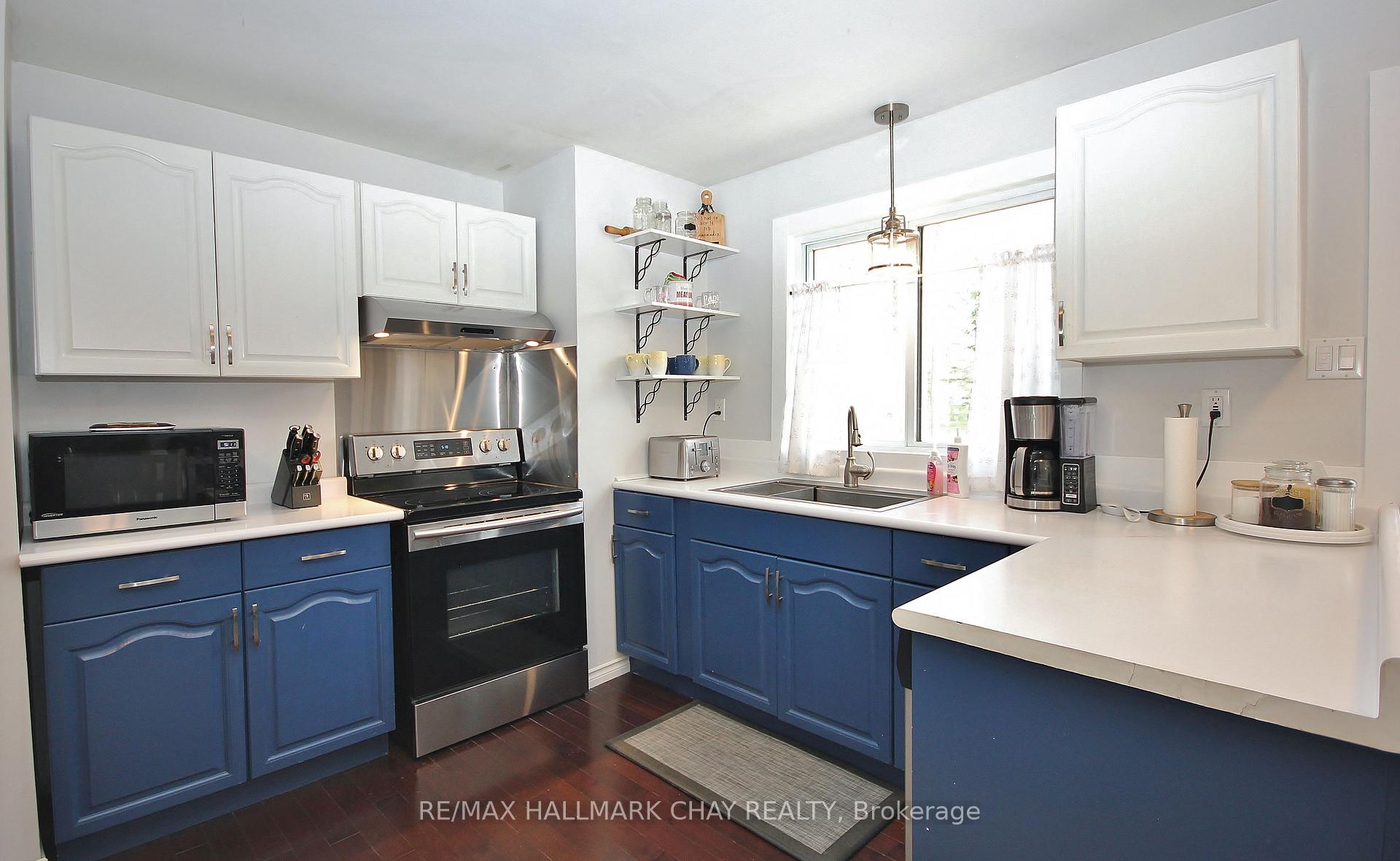 Photo 13 of 700 James Street, Innisfil, Alcona — HOMEH