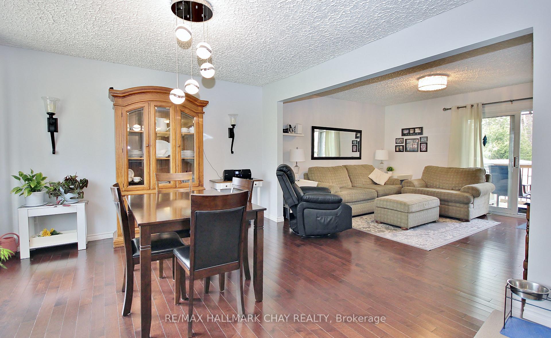 Photo 15 of 700 James Street, Innisfil, Alcona — HOMEH