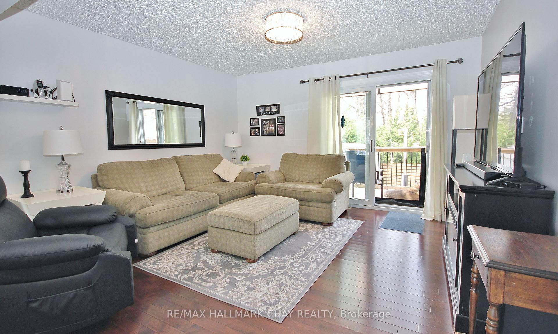 Photo 16 of 700 James Street, Innisfil, Alcona — HOMEH