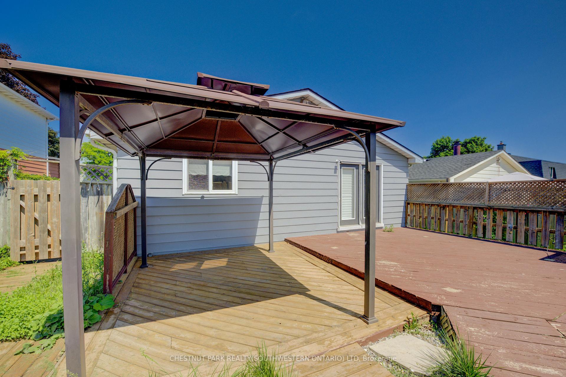 Photo 18 of Unit B, 88 Glen Lake Crescent, Kitchener — HOMEH