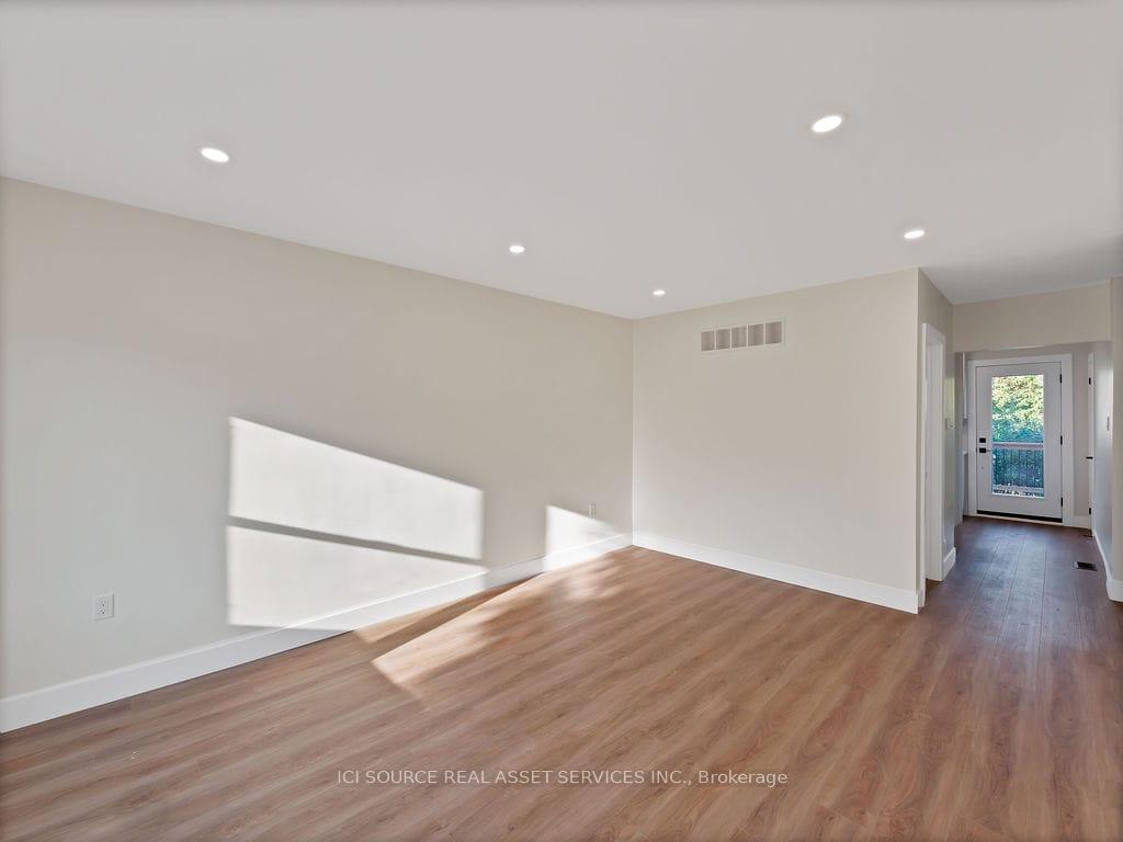 Photo 2 of Unit Main Level, 167 Rosedale Avenue, Hamilton, Rosedale — HOMEH