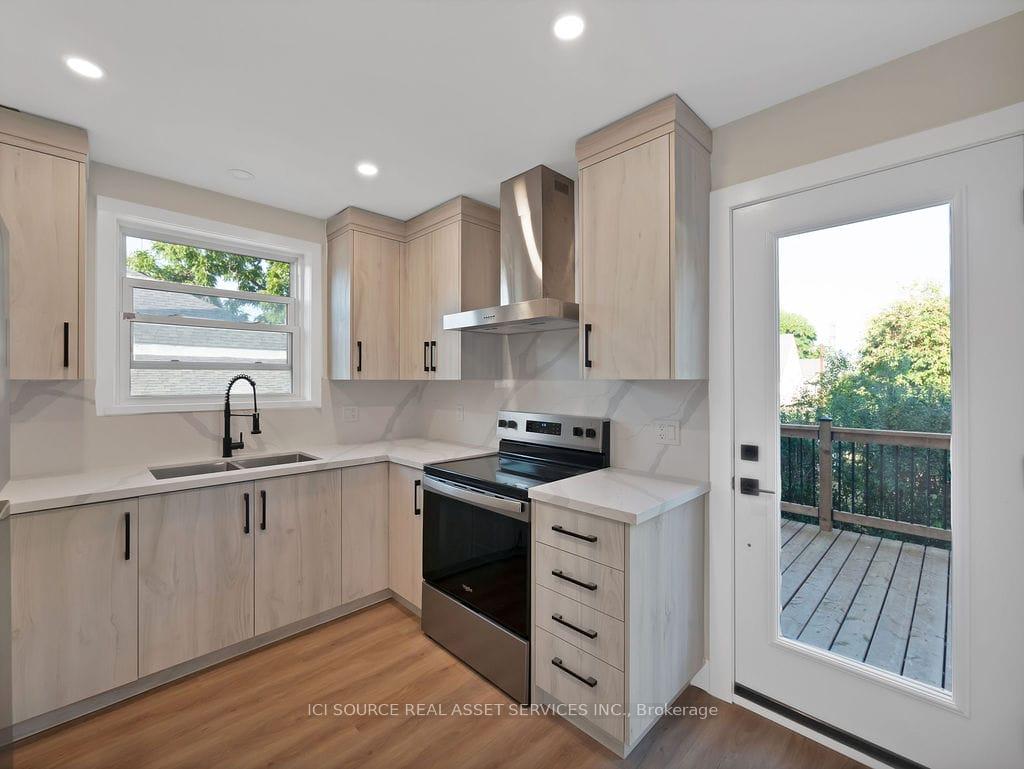 Photo 5 of Unit Main Level, 167 Rosedale Avenue, Hamilton, Rosedale — HOMEH