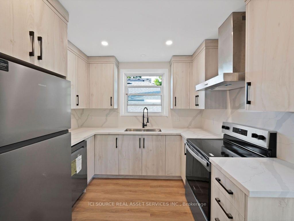 Photo 6 of Unit Main Level, 167 Rosedale Avenue, Hamilton, Rosedale — HOMEH
