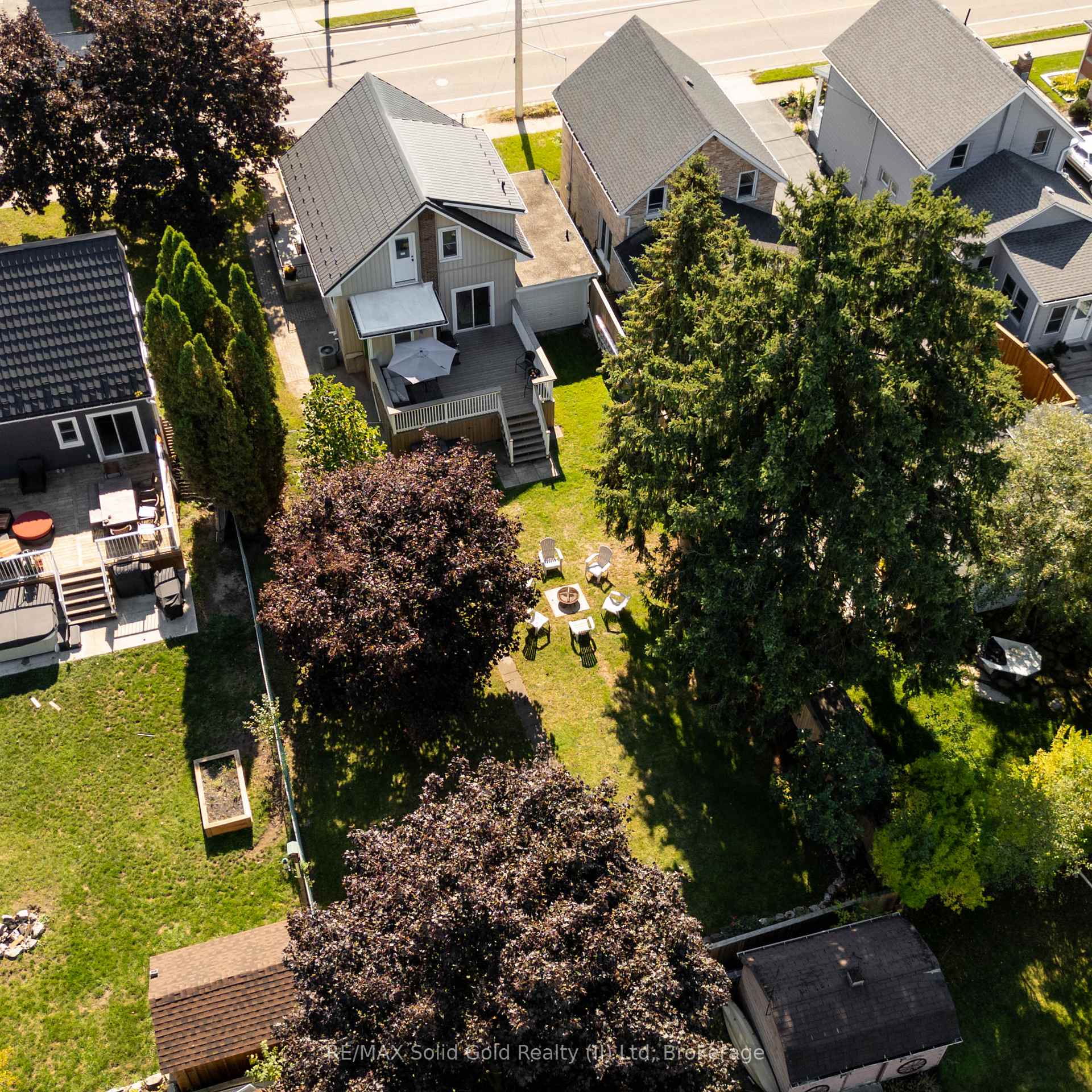 Photo 7 of 33 Bloomingdale Road N, Kitchener — HOMEH