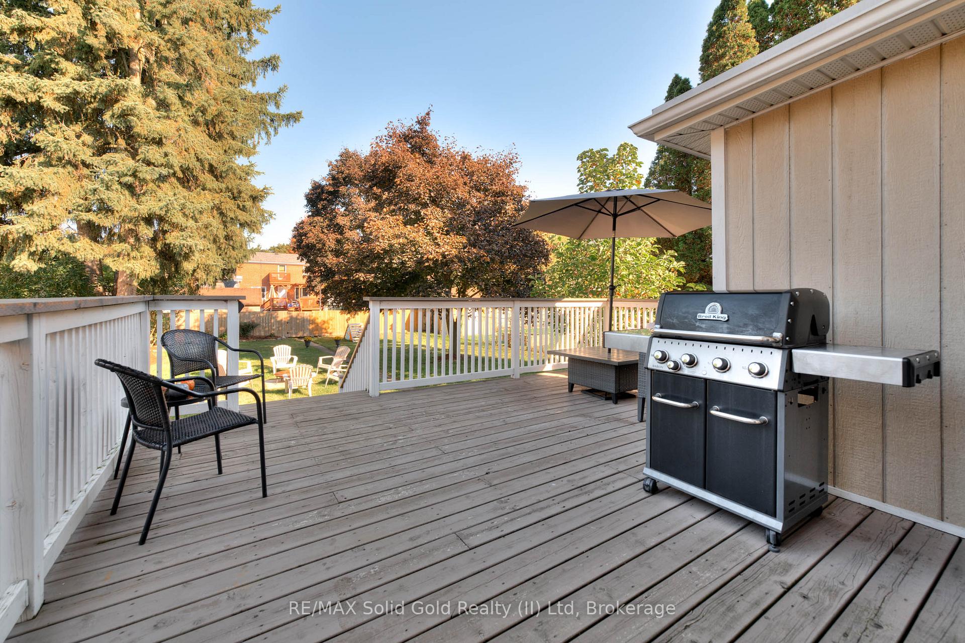 Photo 32 of 33 Bloomingdale Road N, Kitchener — HOMEH