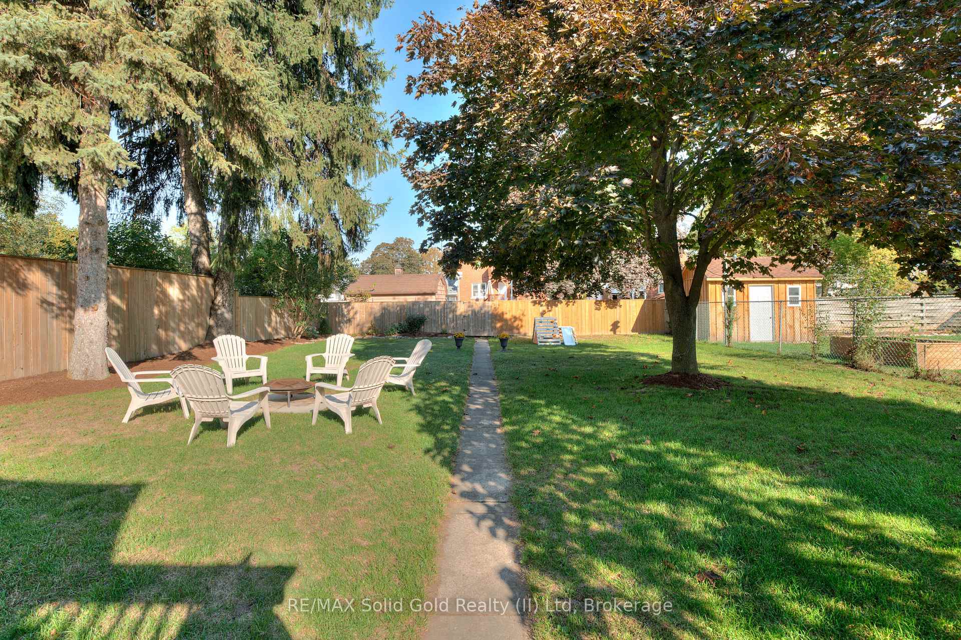 Photo 38 of 33 Bloomingdale Road N, Kitchener — HOMEH