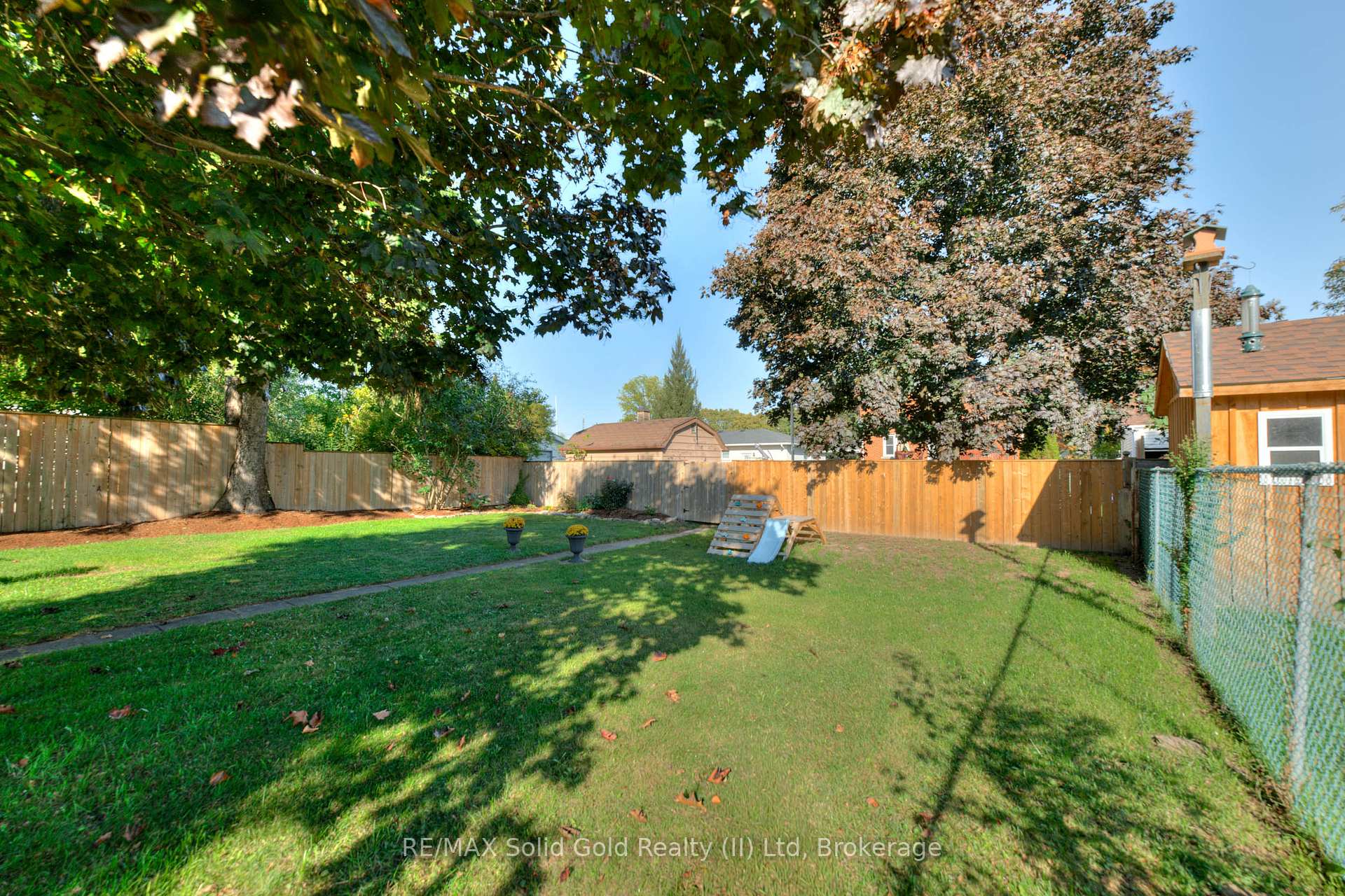Photo 39 of 33 Bloomingdale Road N, Kitchener — HOMEH