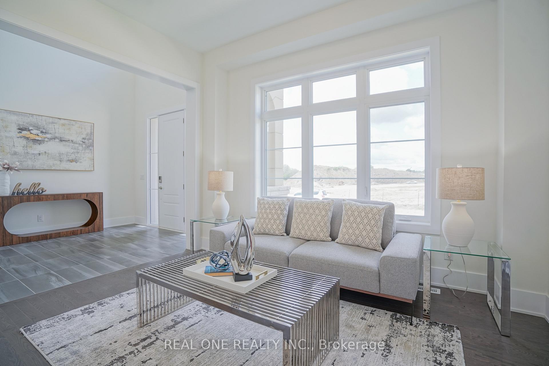 Photo 3 of 5 Godfrey Willis Drive, Markham, Angus Glen — HOMEH