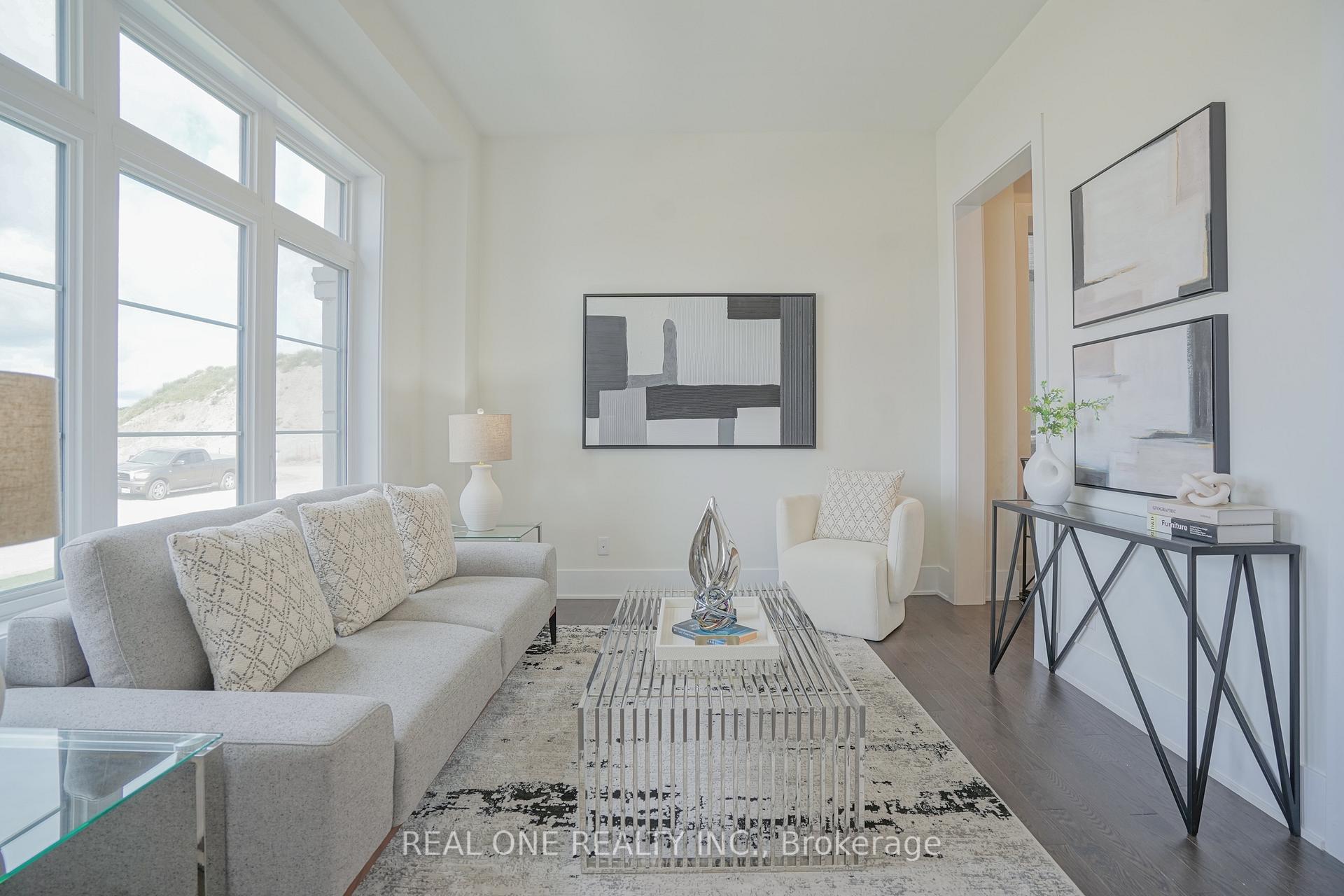 Photo 4 of 5 Godfrey Willis Drive, Markham, Angus Glen — HOMEH