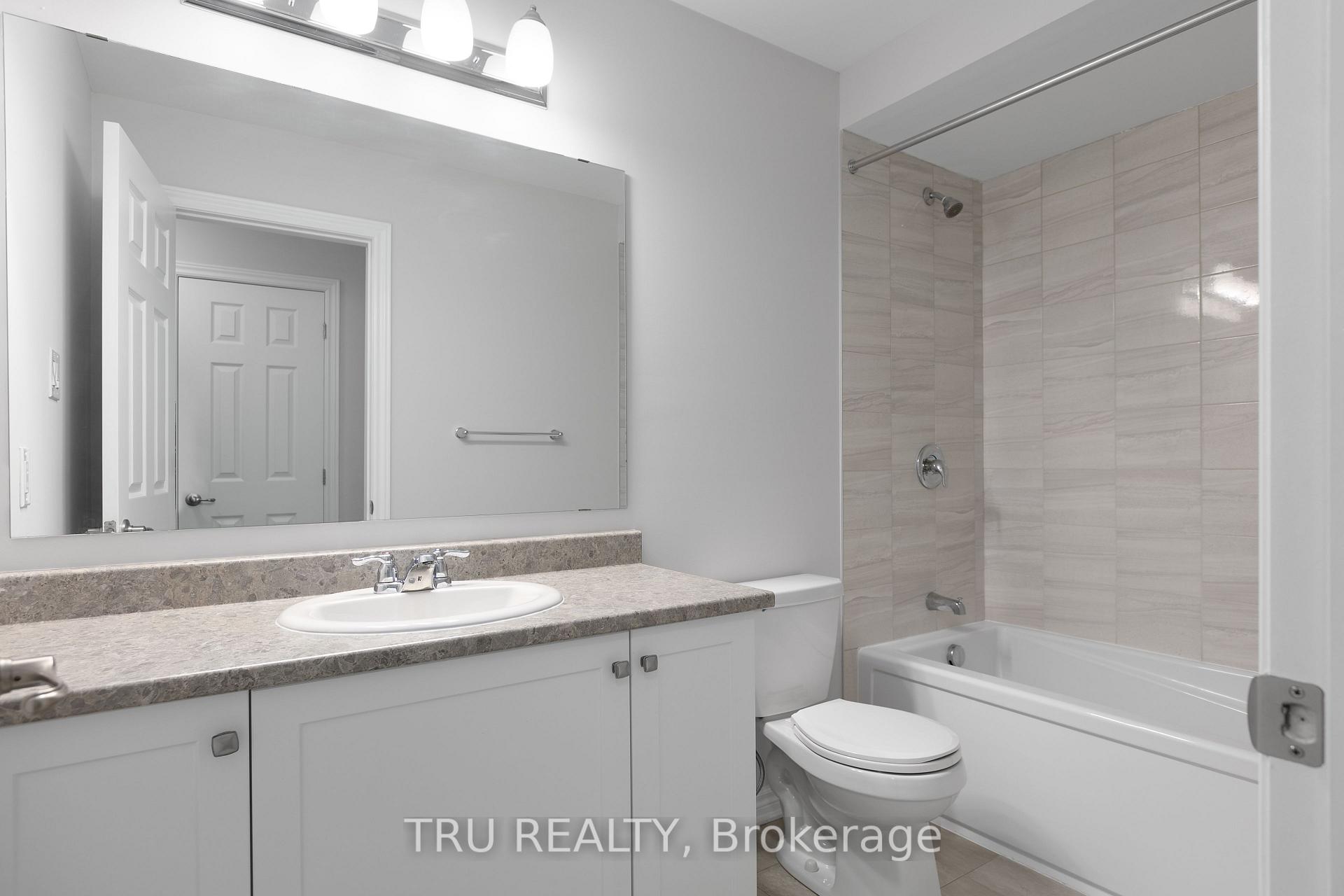 Photo 22 of 825 Brittanic Road, Ottawa, Kanata - Emerald Meadows/Trailwest — HOMEH