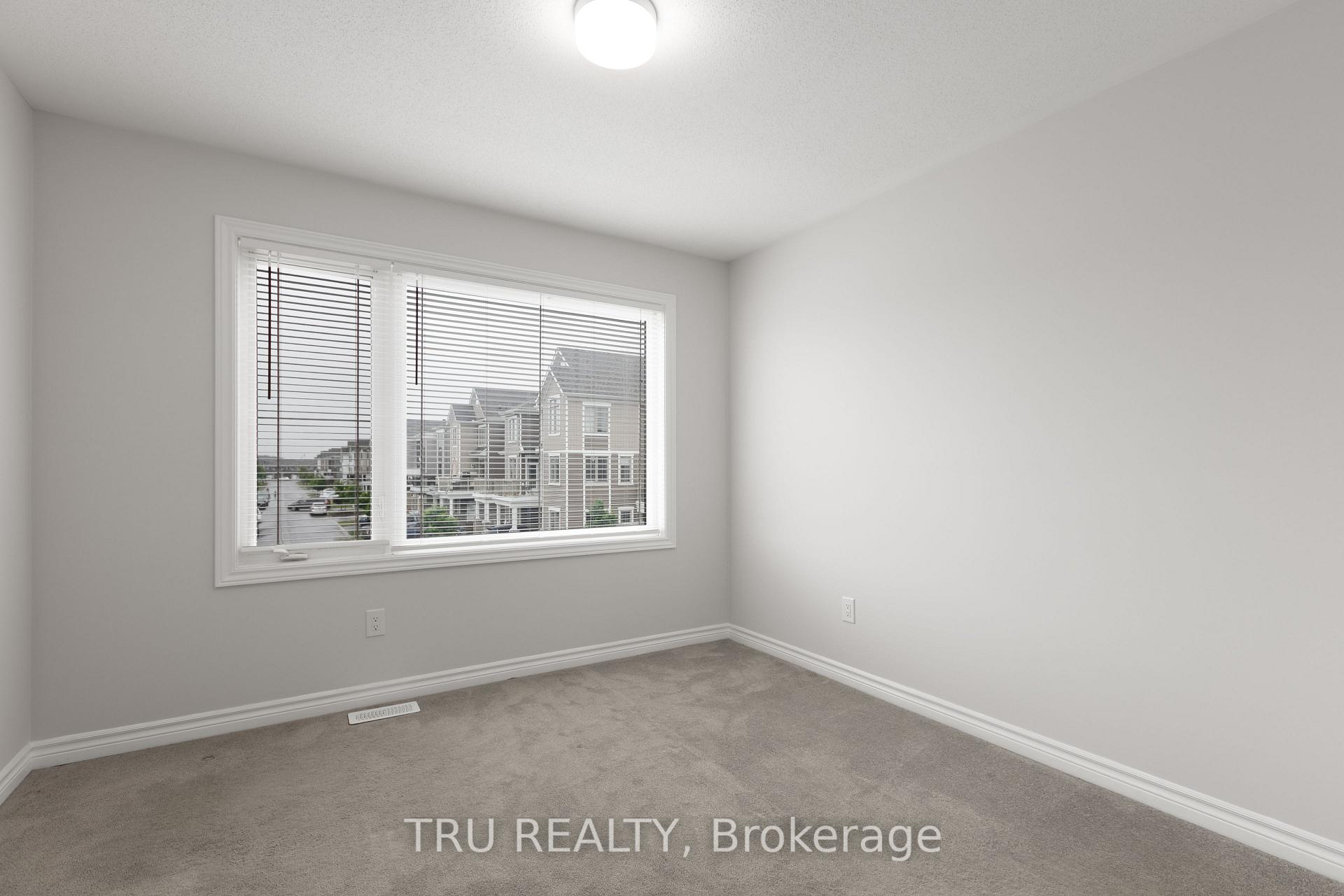 Photo 25 of 825 Brittanic Road, Ottawa, Kanata - Emerald Meadows/Trailwest — HOMEH