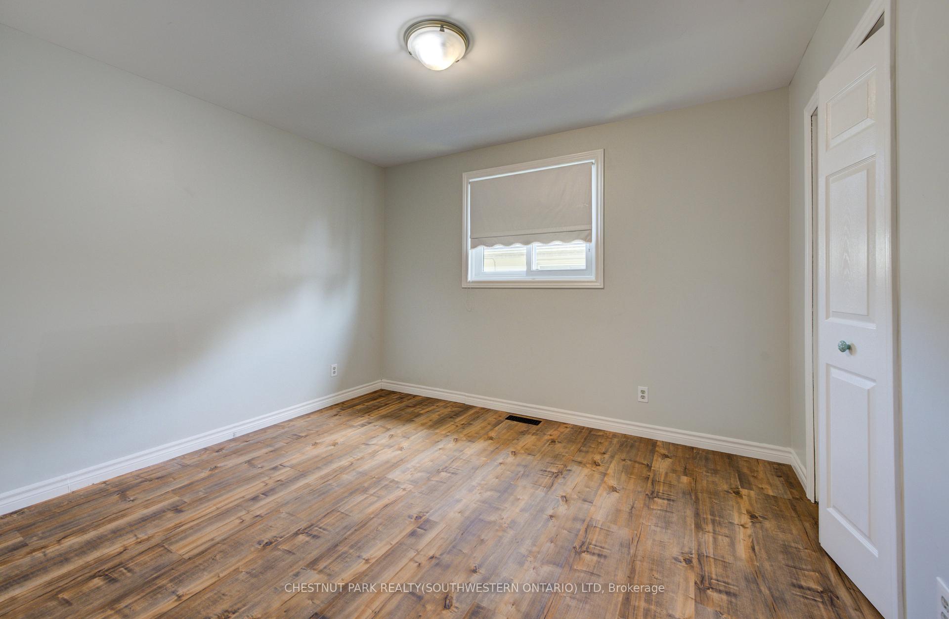 Photo 10 of Unit A, 88 Glen Lake Crescent, Kitchener — HOMEH