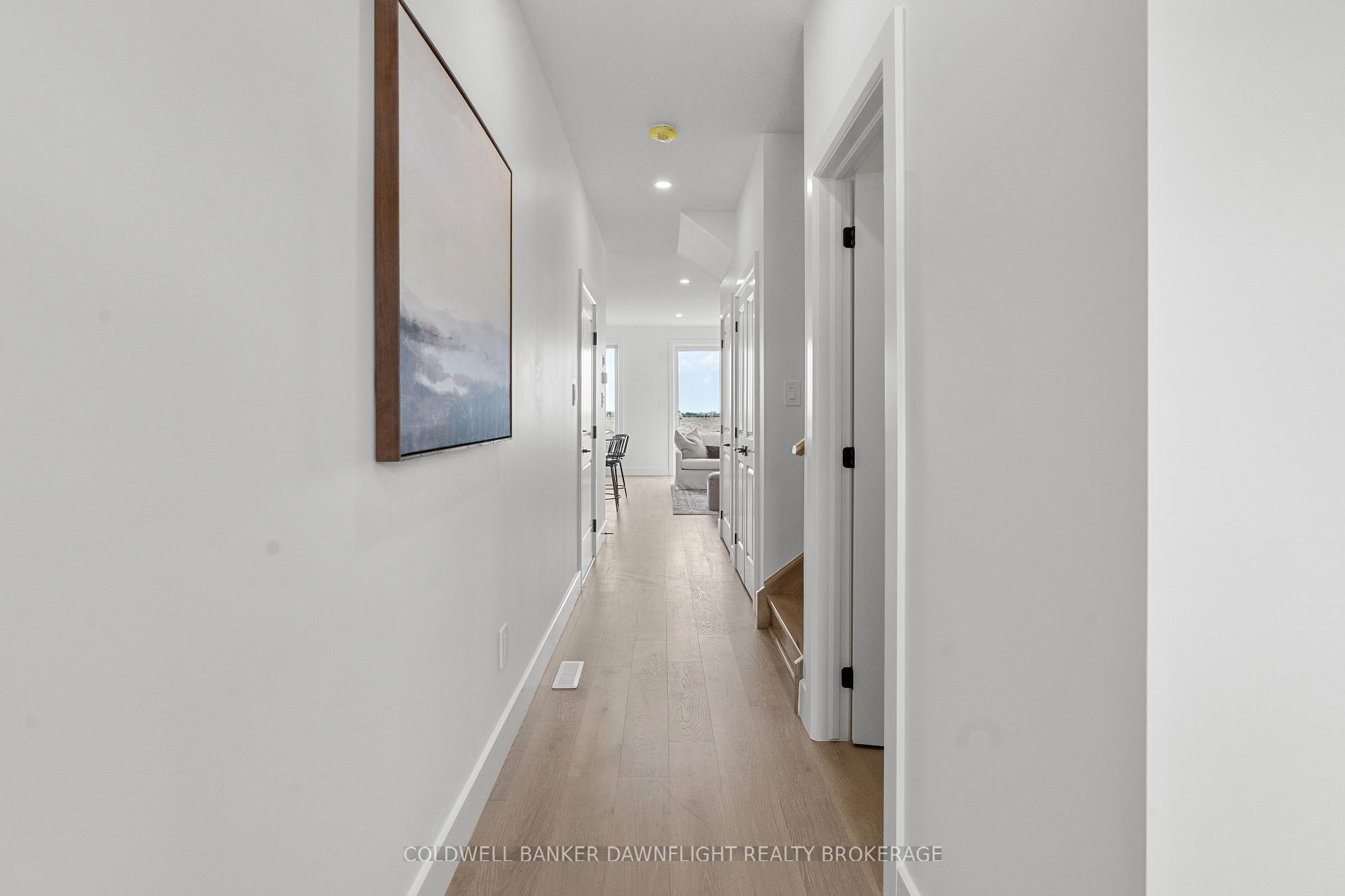 Photo 5 of Unit 41, 147 Scotts Drive, Lucan Biddulph, Lucan — HOMEH