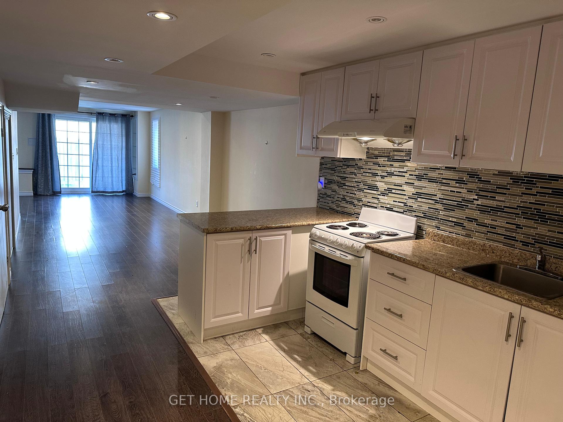 Photo 2 of Unit Bsmt, 91 Hammersly Boulevard, Markham, Wismer — HOMEH