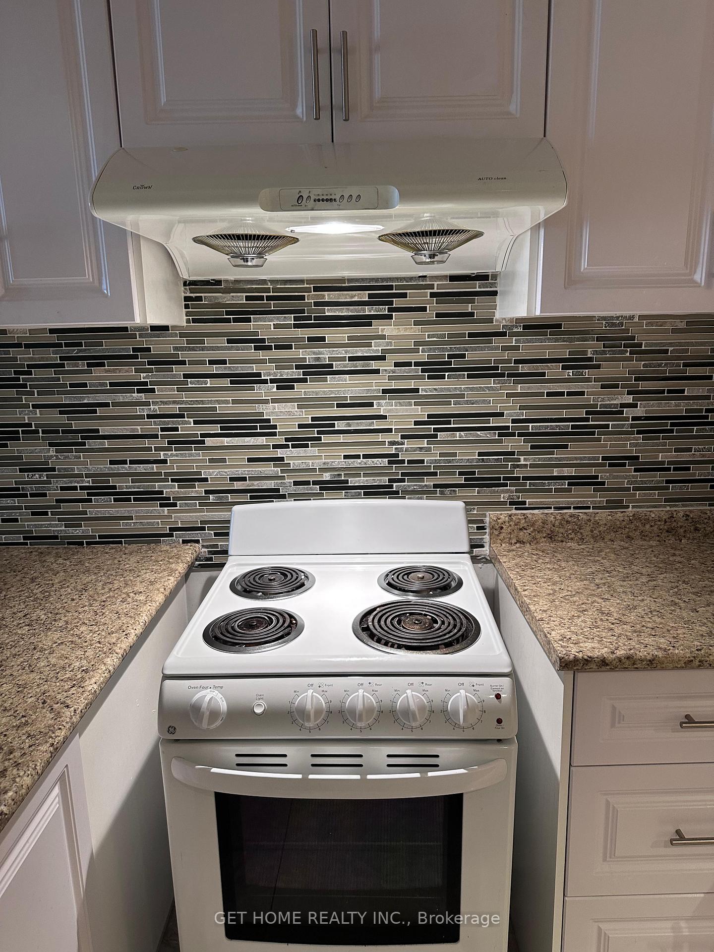 Photo 5 of Unit Bsmt, 91 Hammersly Boulevard, Markham, Wismer — HOMEH