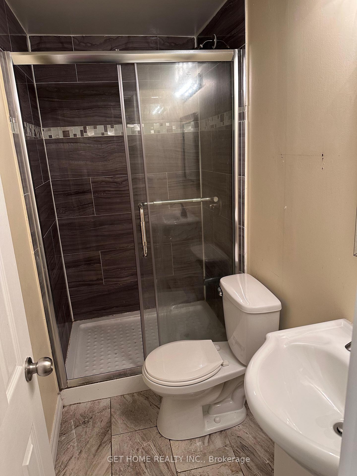Photo 13 of Unit Bsmt, 91 Hammersly Boulevard, Markham, Wismer — HOMEH