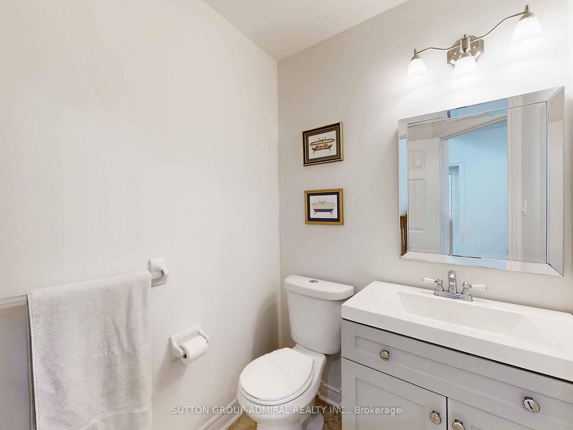 Photo 5 of 94 Reansbury Crescent, Markham, Cachet — HOMEH