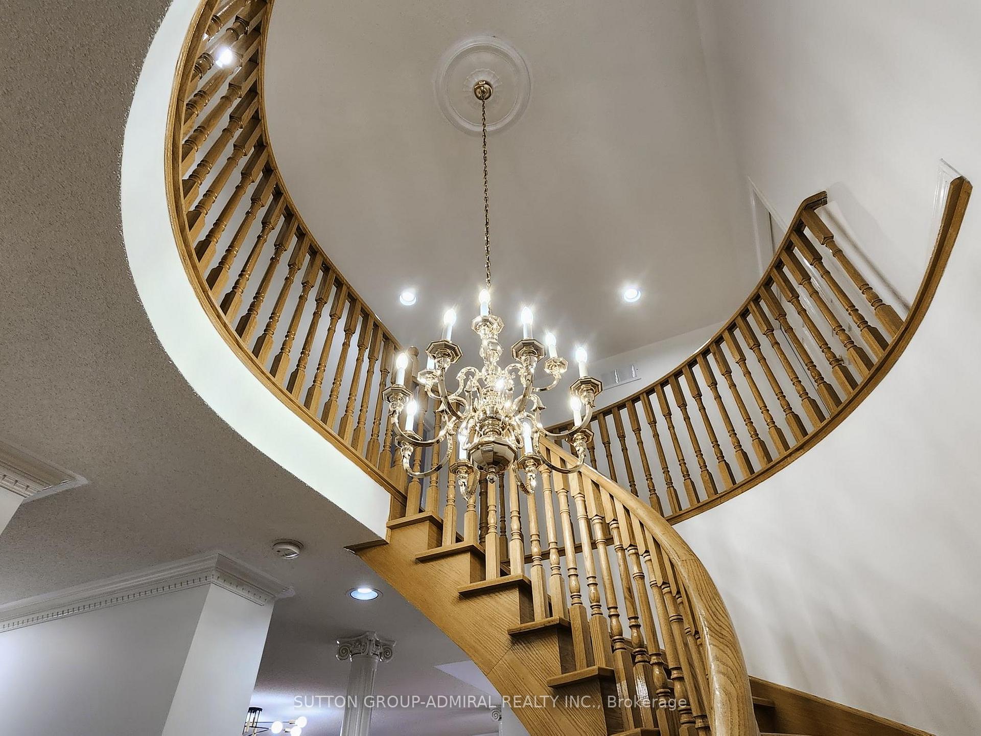 Photo 6 of 94 Reansbury Crescent, Markham, Cachet — HOMEH