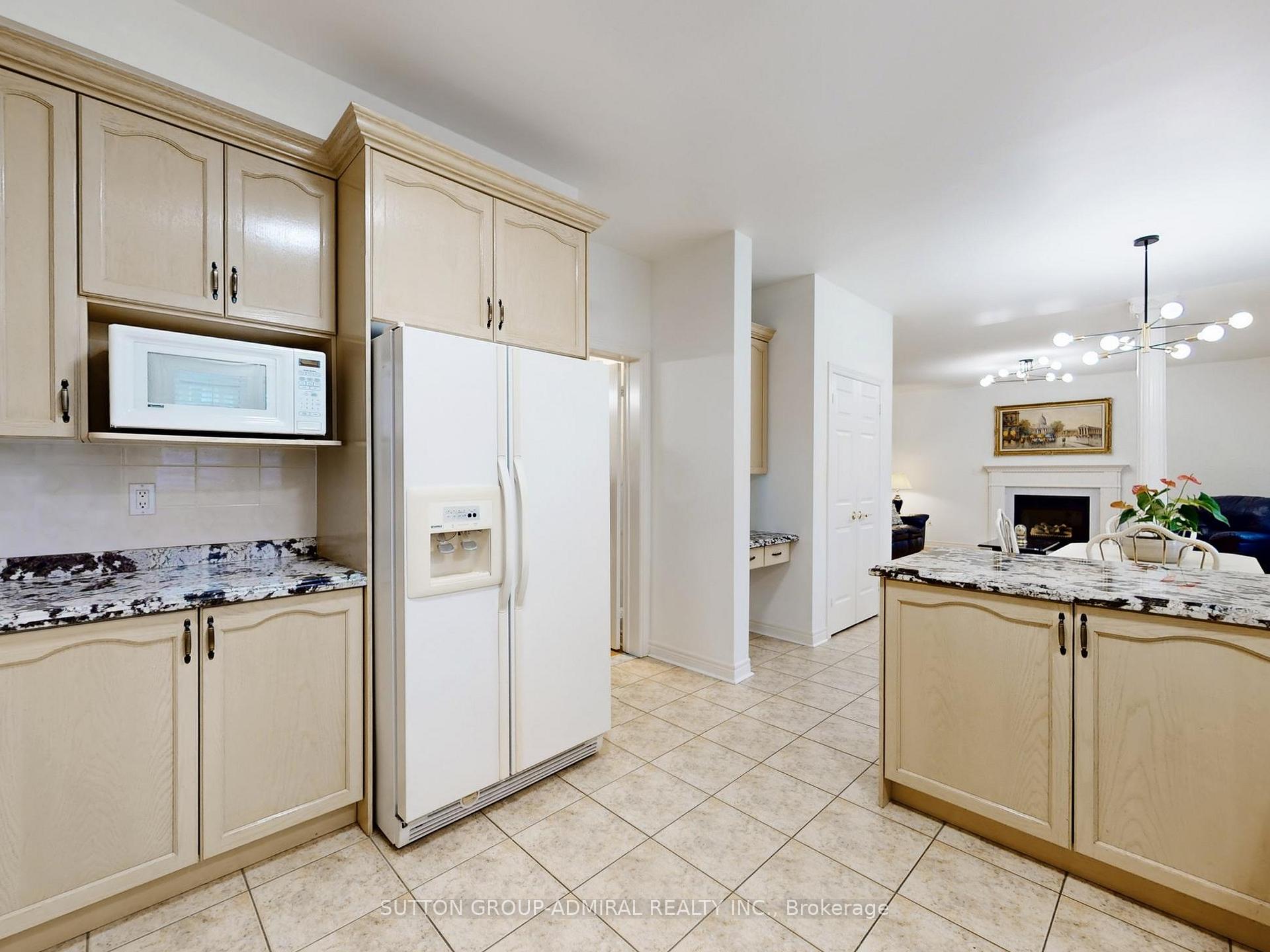Photo 16 of 94 Reansbury Crescent, Markham, Cachet — HOMEH