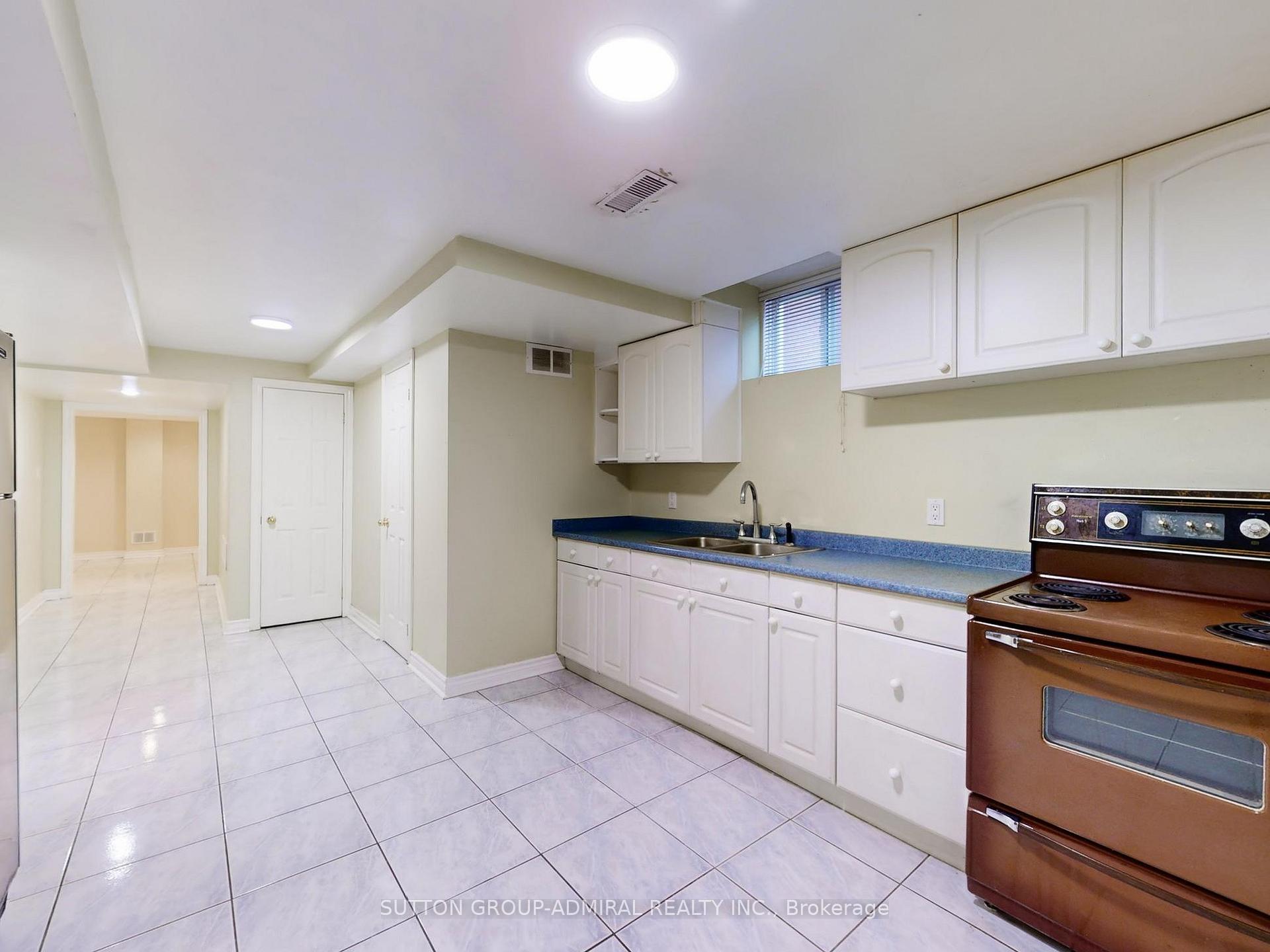 Photo 38 of 94 Reansbury Crescent, Markham, Cachet — HOMEH