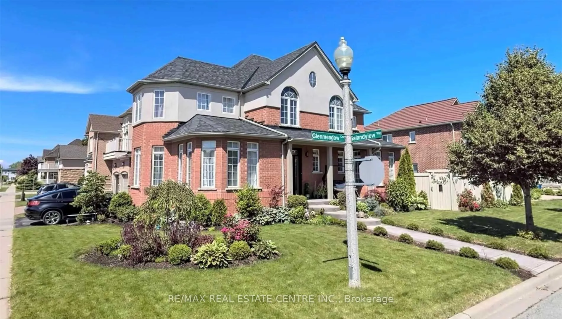 Photo 1 of 56 Islandview Way, Hamilton, Stoney Creek — HOMEH