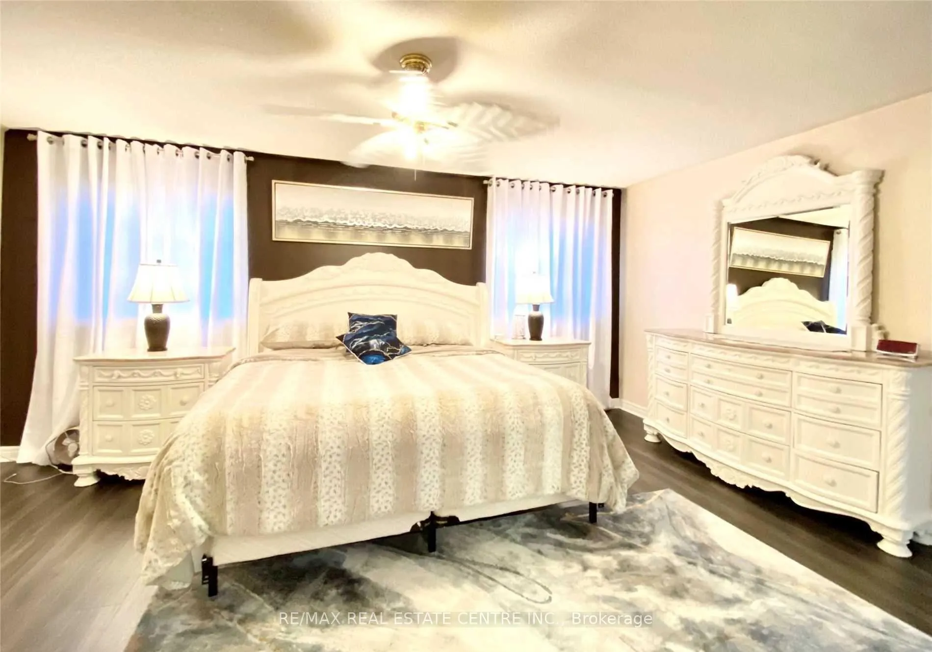 Photo 13 of 56 Islandview Way, Hamilton, Stoney Creek — HOMEH