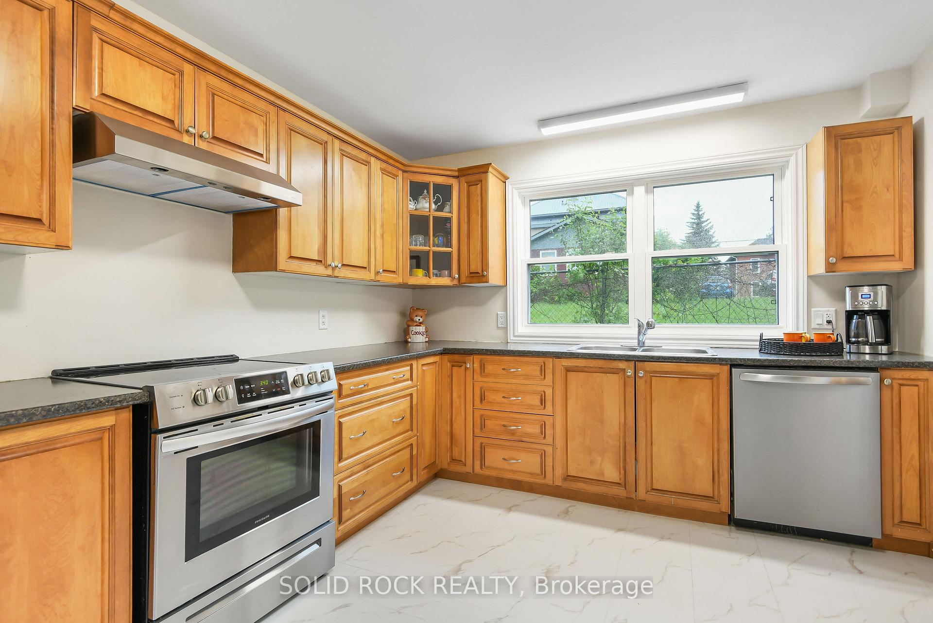 Photo 12 of 115 Division Street, McNab/Braeside, Mcnab/Braeside Twps — HOMEH