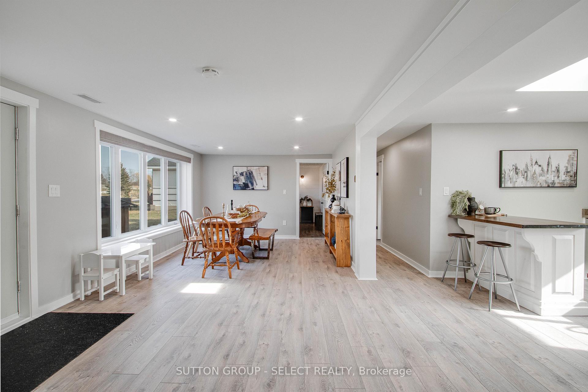Photo 13 of 5659 Clandeboye Drive, Lucan Biddulph, Clandeboye — HOMEH