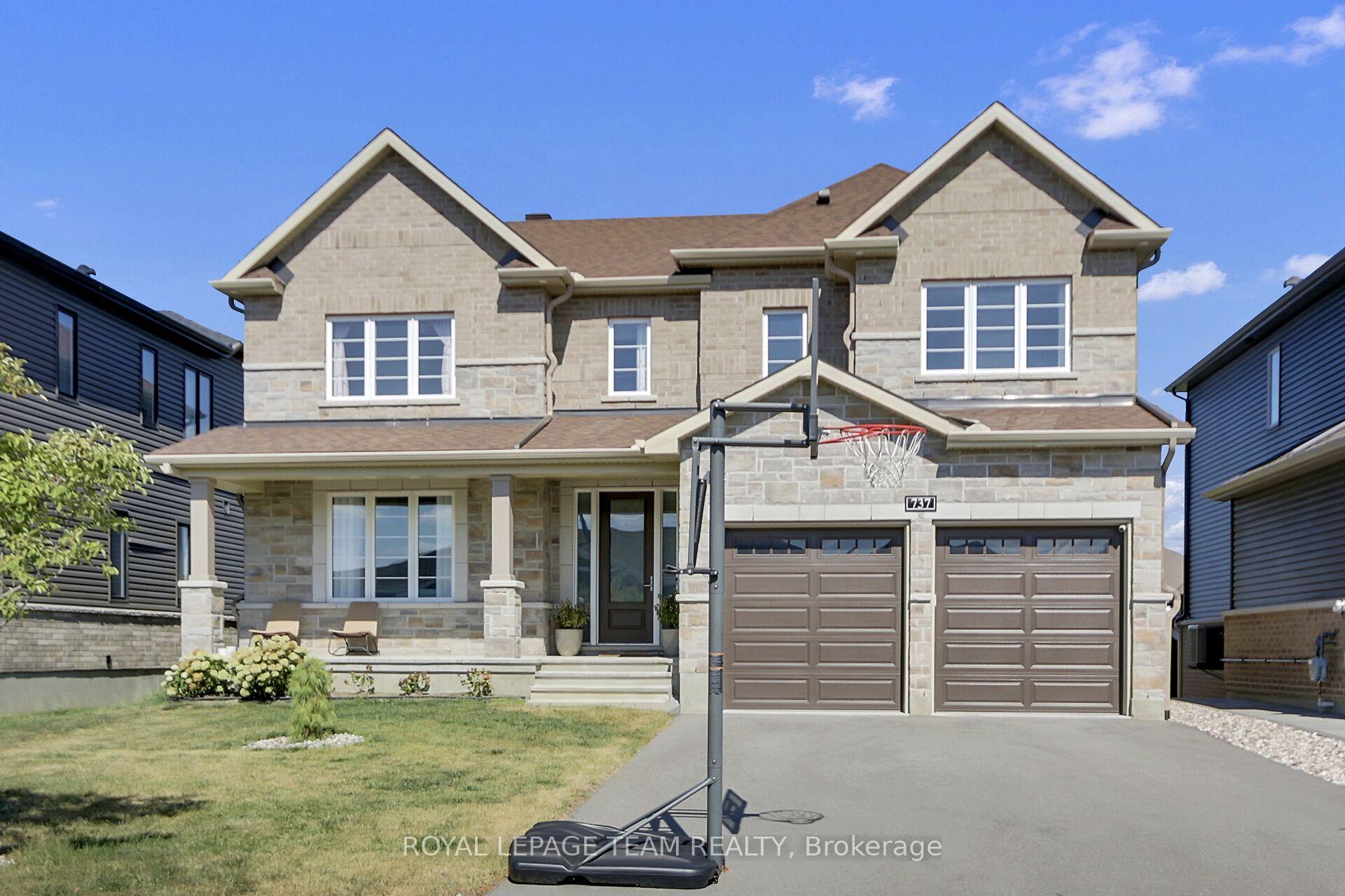 Photo 2 of 737 Coast Circle, Ottawa, Mahogany Community — HOMEH