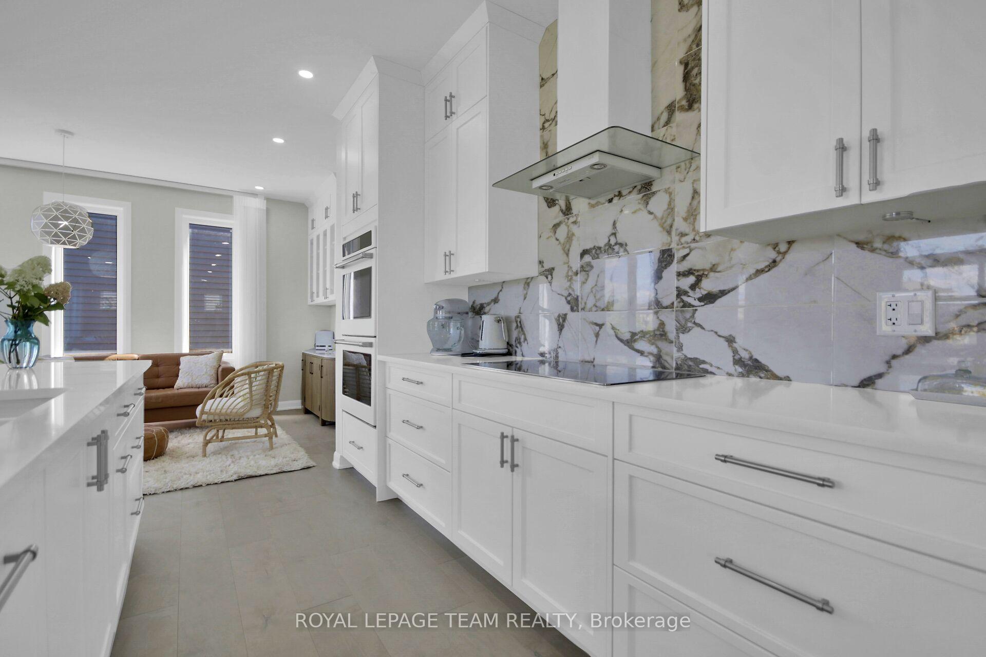 Photo 16 of 737 Coast Circle, Ottawa, Mahogany Community — HOMEH