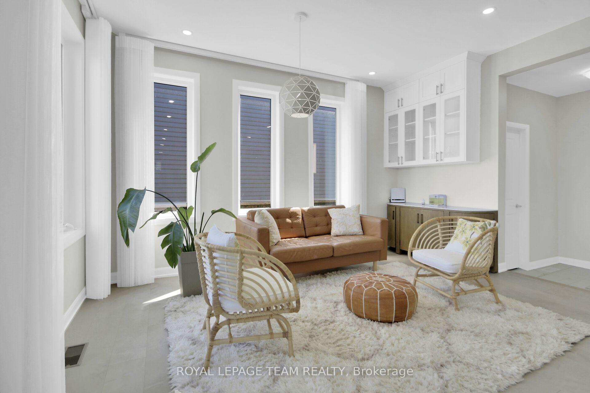 Photo 20 of 737 Coast Circle, Ottawa, Mahogany Community — HOMEH