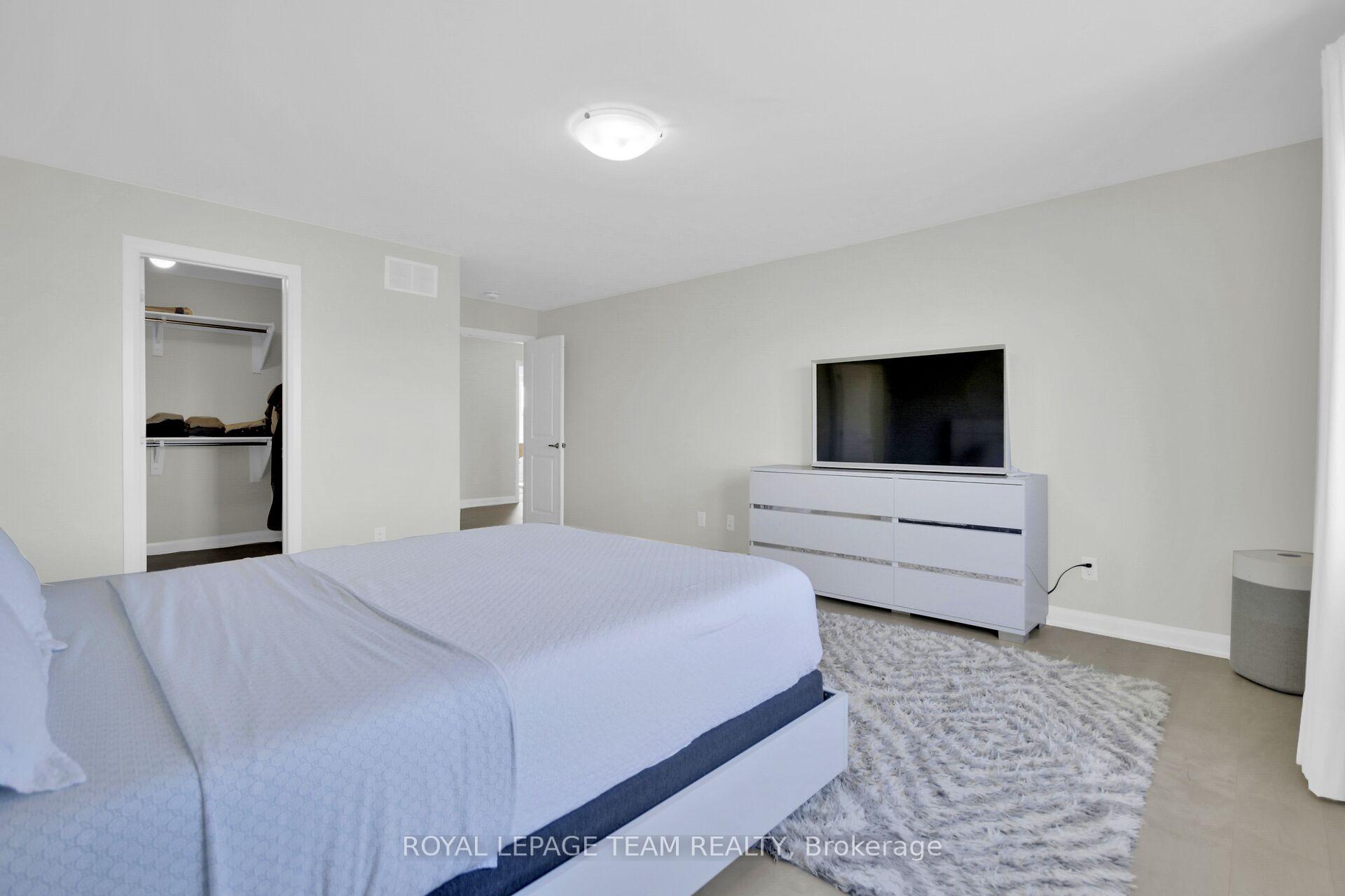 Photo 26 of 737 Coast Circle, Ottawa, Mahogany Community — HOMEH