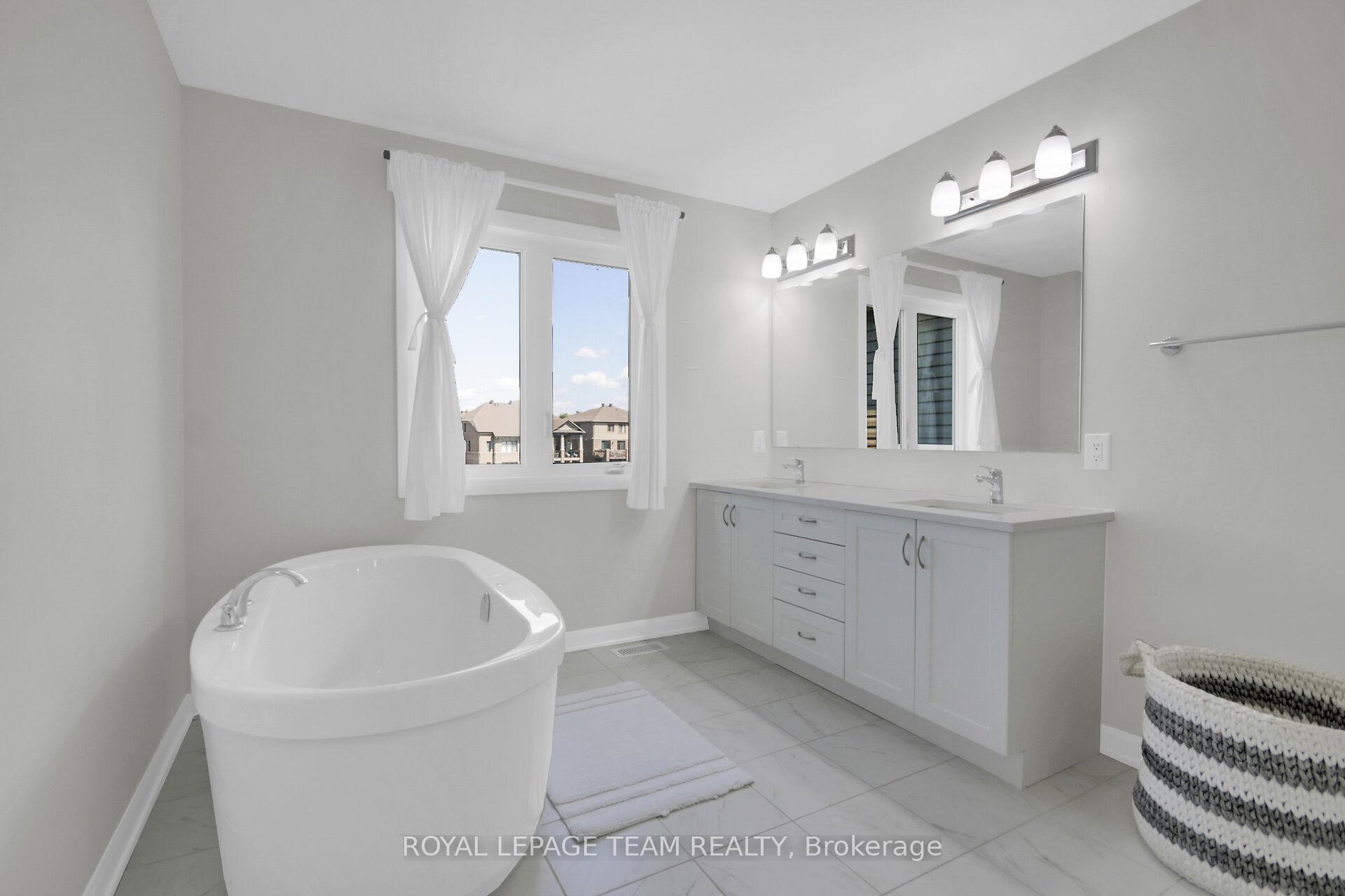 Photo 27 of 737 Coast Circle, Ottawa, Mahogany Community — HOMEH